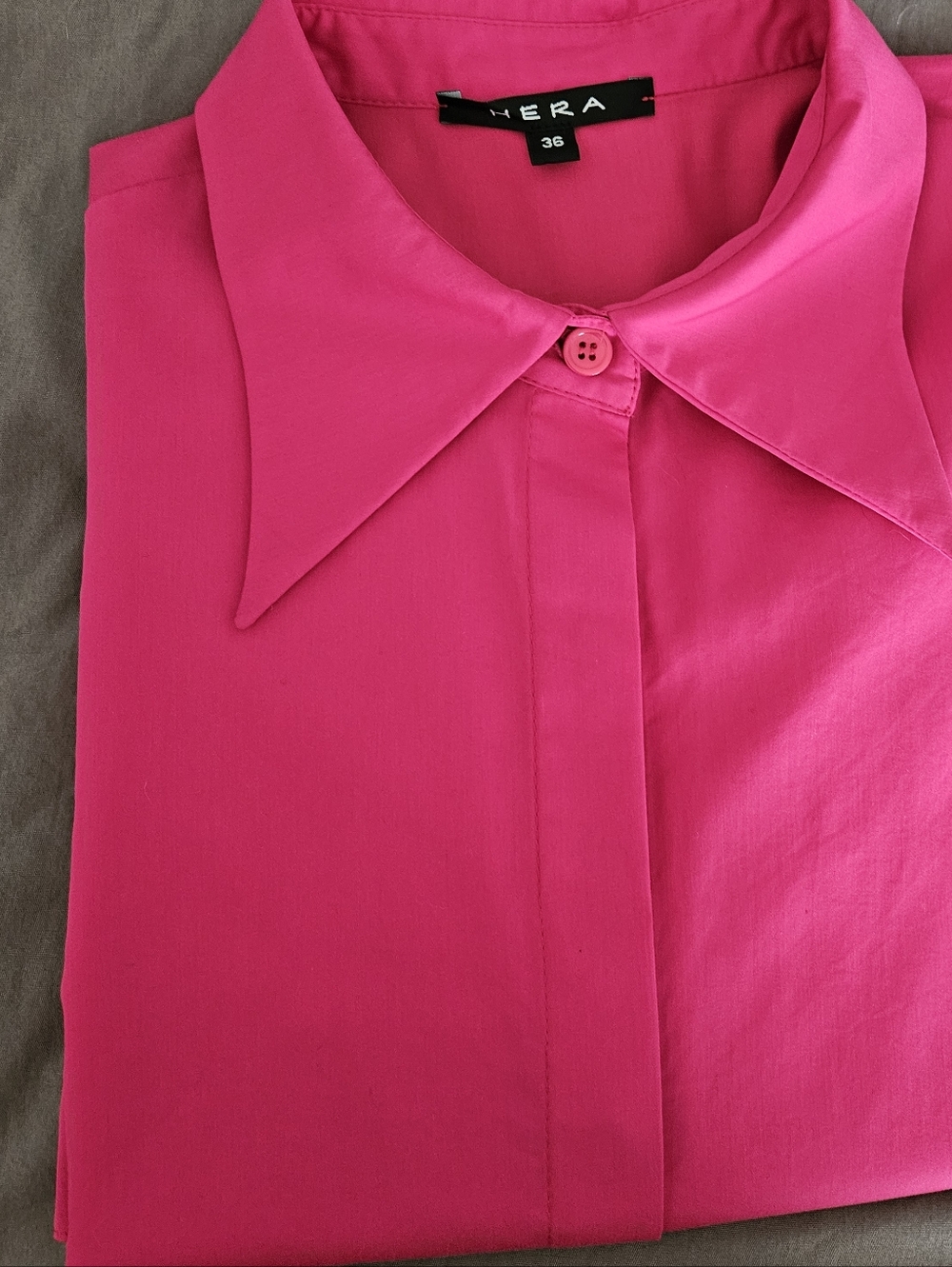 Hera Women's Hot Pink Collared Button-Front Blouse Size S
